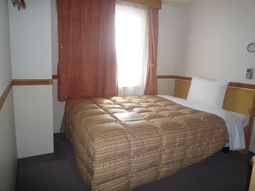 Toyoko Inn Hiroshima Heiwa-Odori Eksteriør bilde
